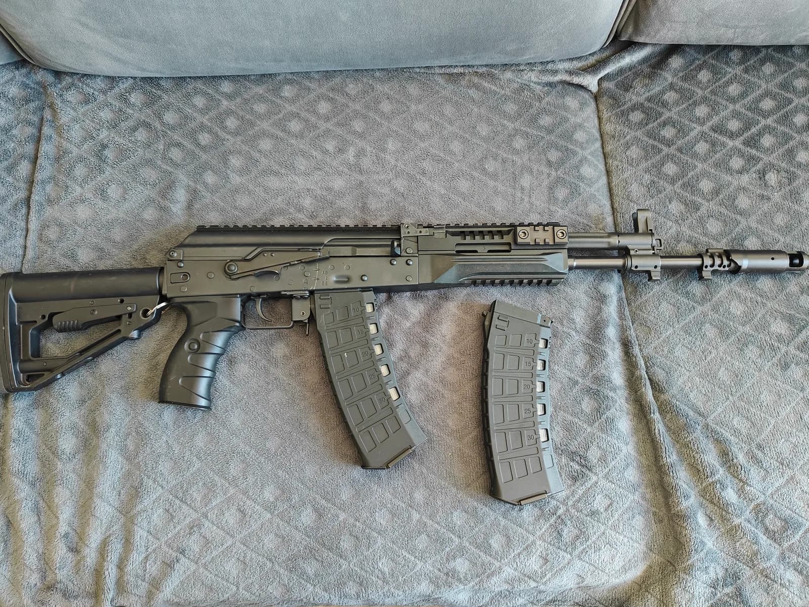 Réplique AEG AK-12 Arcturus