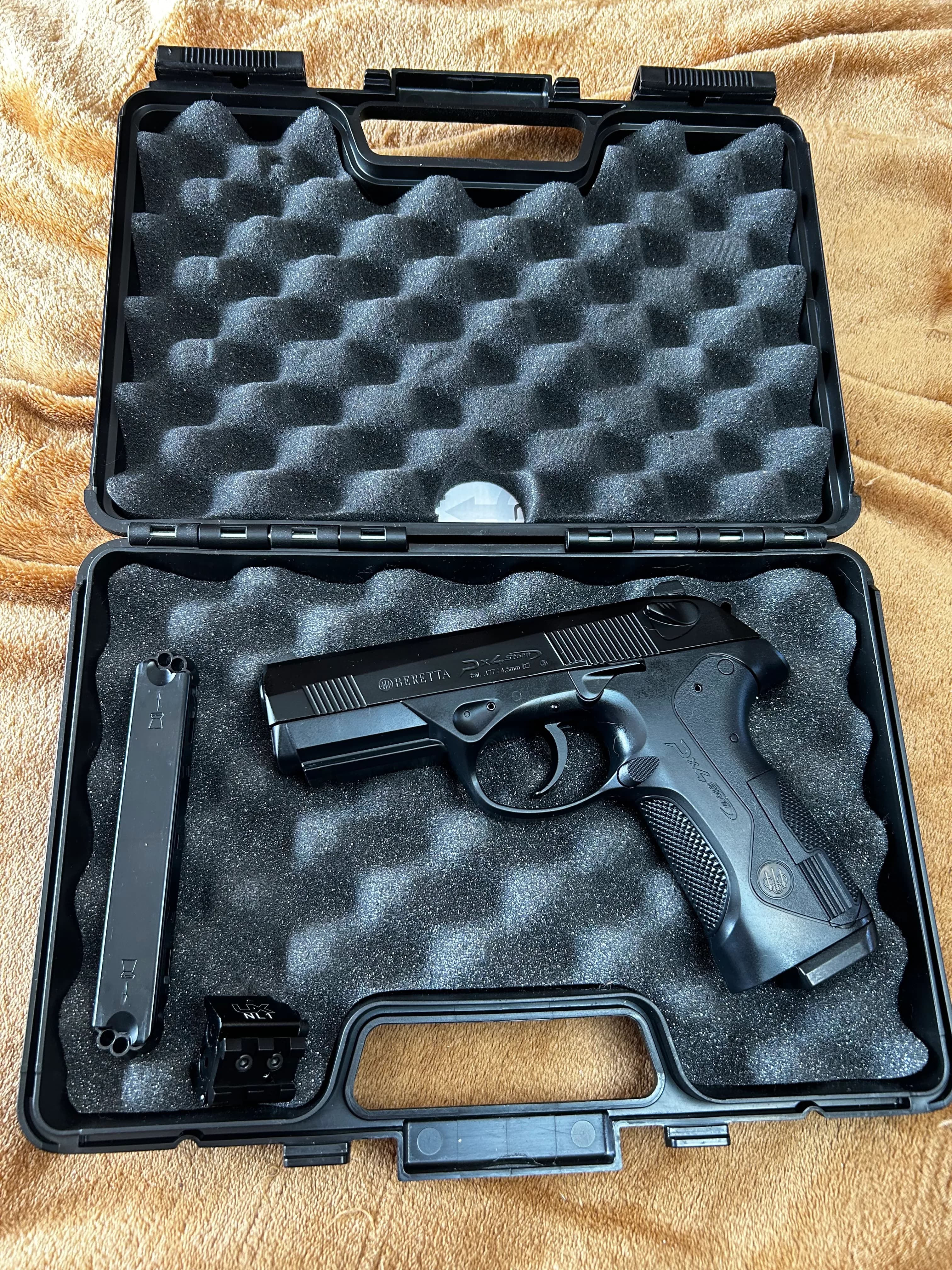 Beretta PX4 Storm 4,5Co2