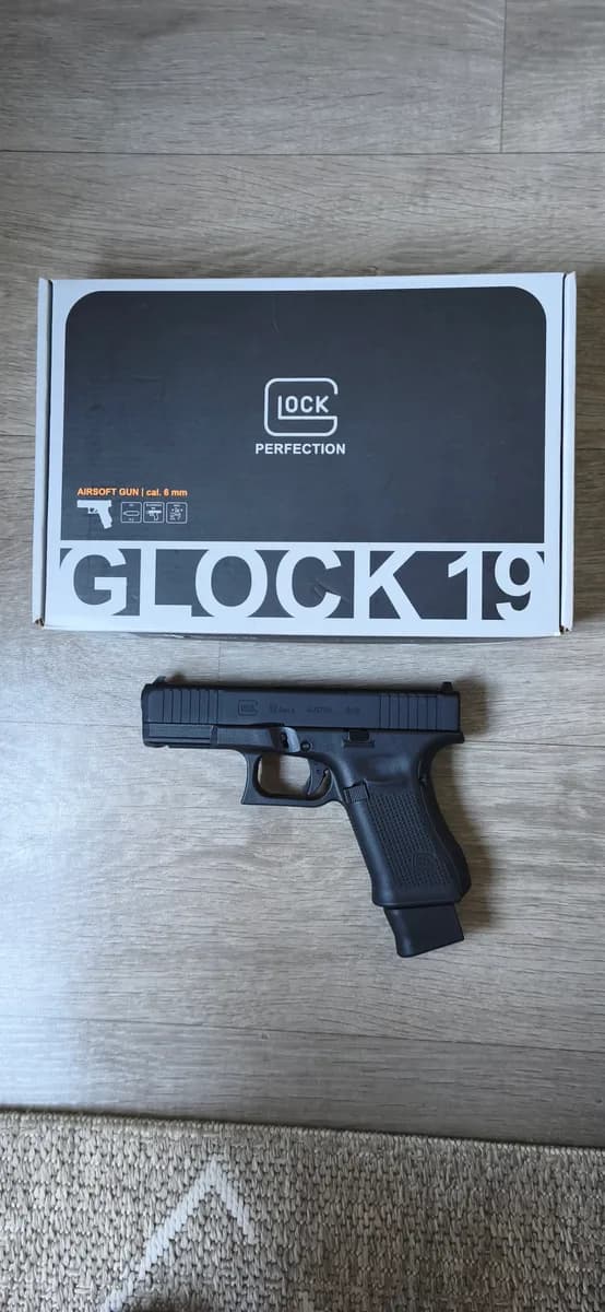 Glock 19 GBB CO2 Umarex
